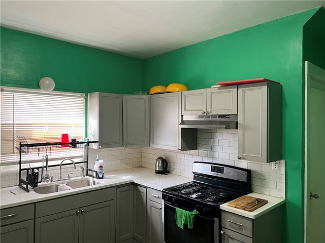 80 Post Avenue, Rochester, NY 14619