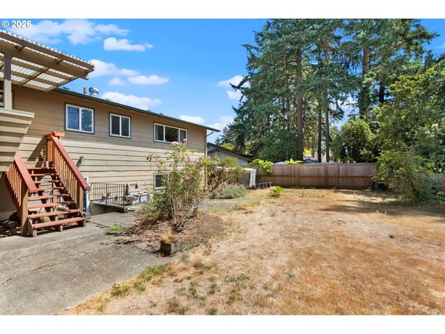 13529 Se TAYLOR Ct, Portland, OR 97233