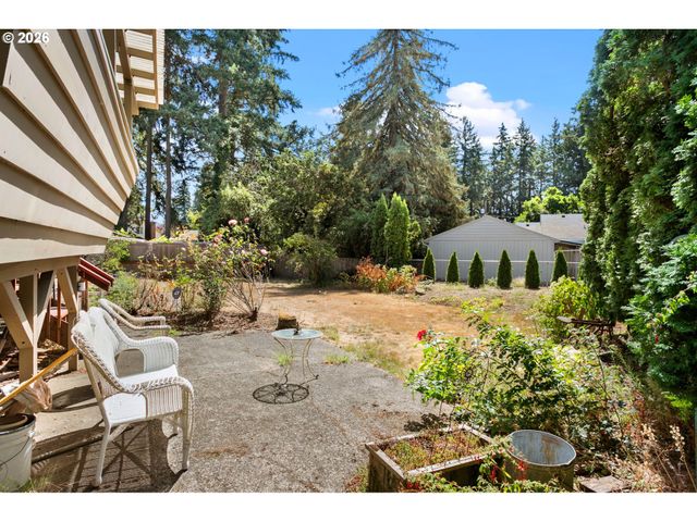 13529 Se TAYLOR Ct, Portland, OR 97233