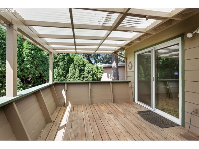 13529 Se TAYLOR Ct, Portland, OR 97233