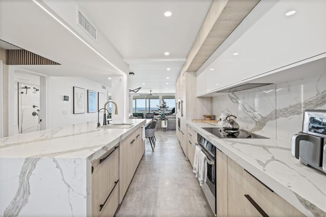 17940 GULF BOULEVARD 12D, Redington Shores, FL 33708