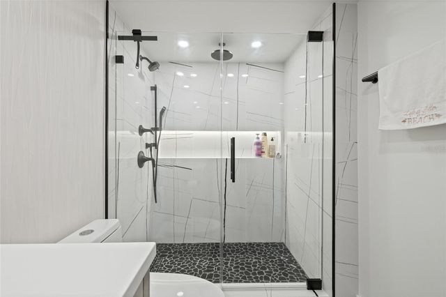 17940 GULF BOULEVARD 12D, Redington Shores, FL 33708