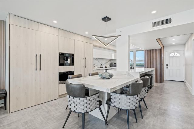 17940 GULF BOULEVARD 12D, Redington Shores, FL 33708