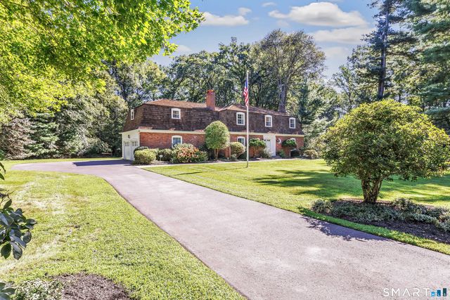 16 Alpine Road, Trumbull, CT 06611