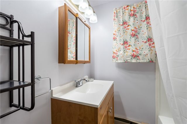 25 Armory Place, Hornell, NY 14843