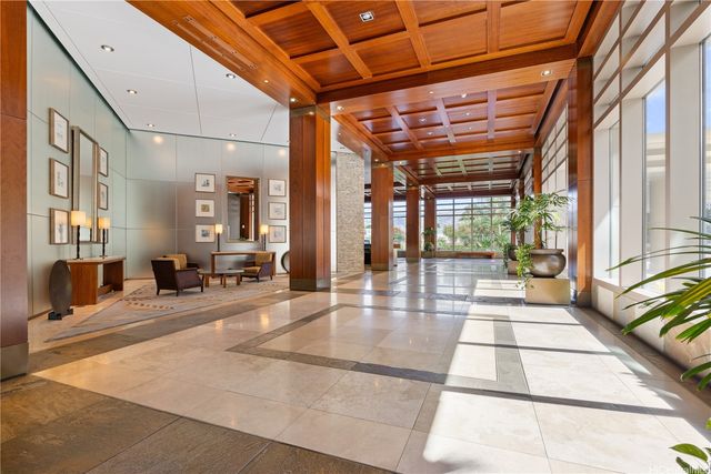 1177 Queen Street 3205, Honolulu, HI 96814