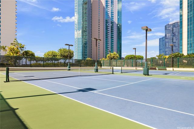 1177 Queen Street 3205, Honolulu, HI 96814
