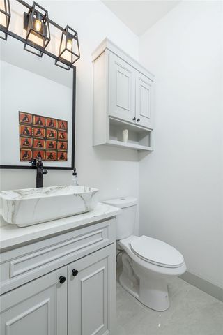 2504 N Crossover Road, Fayetteville, AR 72703