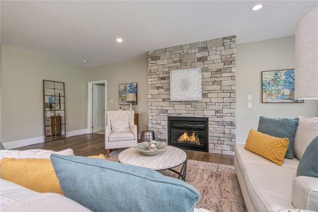 138 Summer Lane, Mcdonald, PA 15057