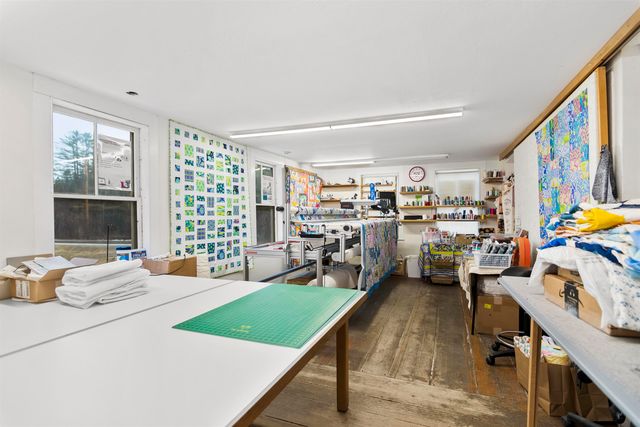 6795 VT Route 100, Londonderry, VT 05148