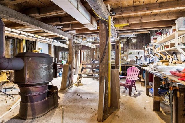 6795 VT Route 100, Londonderry, VT 05148