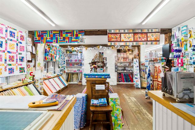 6795 VT Route 100, Londonderry, VT 05148