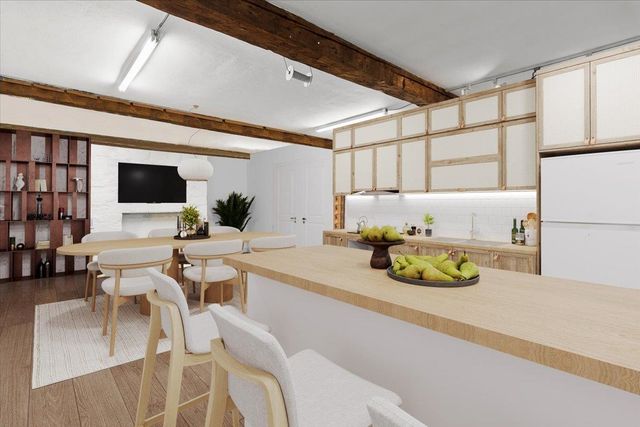 6795 VT Route 100, Londonderry, VT 05148