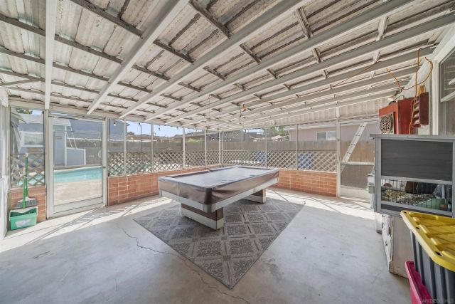 655 Robert Ave, Chula Vista, CA 91910