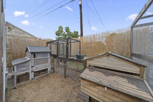 655 Robert Ave, Chula Vista, CA 91910