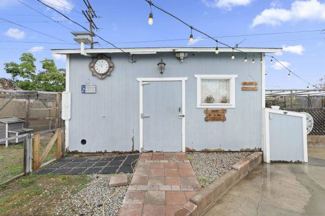 655 Robert Ave, Chula Vista, CA 91910