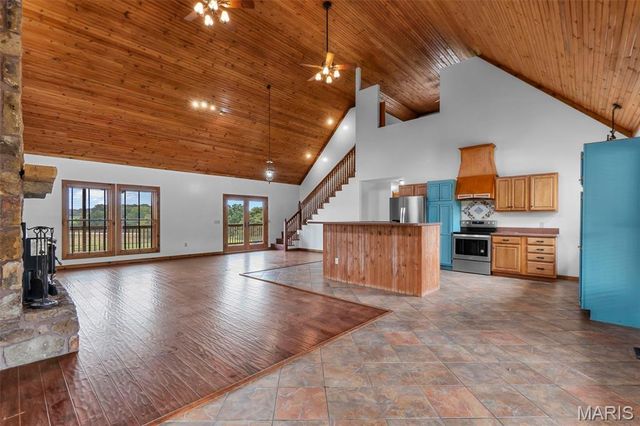 25097 State Highway 25, Bloomfield, MO 63825