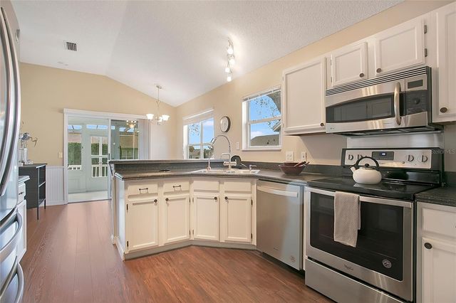 528 SEVILLA PLACE, Lady Lake, FL 32159