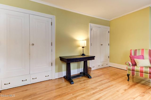 400 S Melcher Street, Johnstown, NY 12095