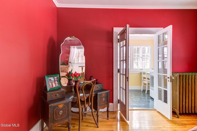 400 S Melcher Street, Johnstown, NY 12095