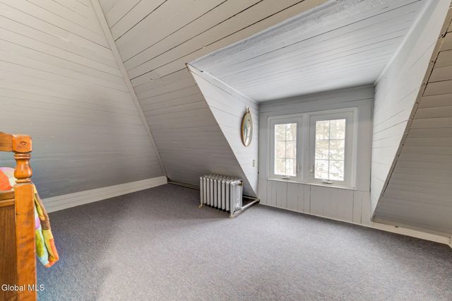 400 S Melcher Street, Johnstown, NY 12095