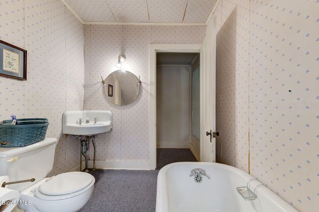 400 S Melcher Street, Johnstown, NY 12095