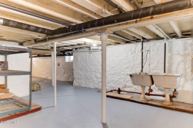 400 S Melcher Street, Johnstown, NY 12095