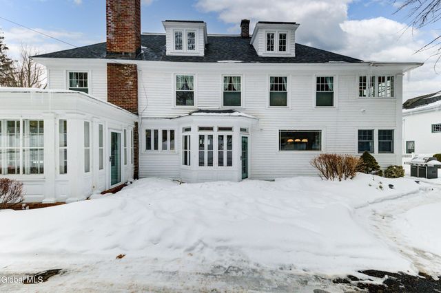 400 S Melcher Street, Johnstown, NY 12095