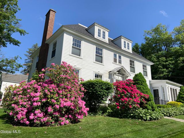 400 S Melcher Street, Johnstown, NY 12095