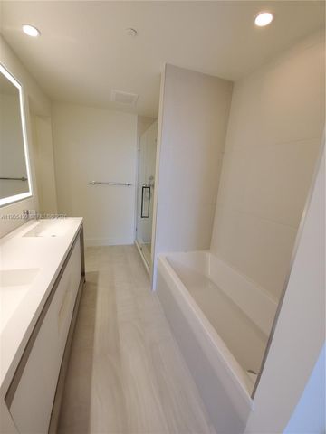 2000 Metropica Way 1401, Sunrise, FL 33323