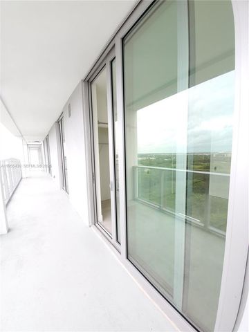 2000 Metropica Way 1401, Sunrise, FL 33323