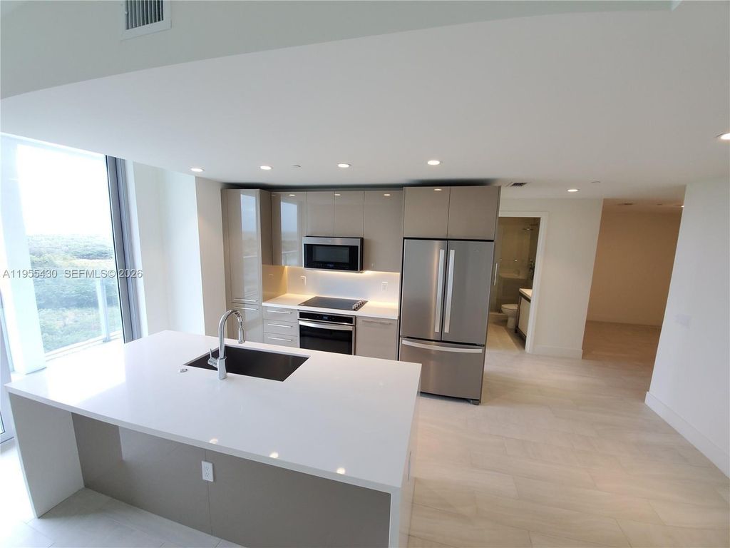 2000 Metropica Way 1401, Sunrise, FL 33323
