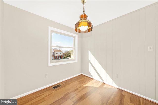 55 TIMBER ROCK RD, Gaithersburg, MD 20878