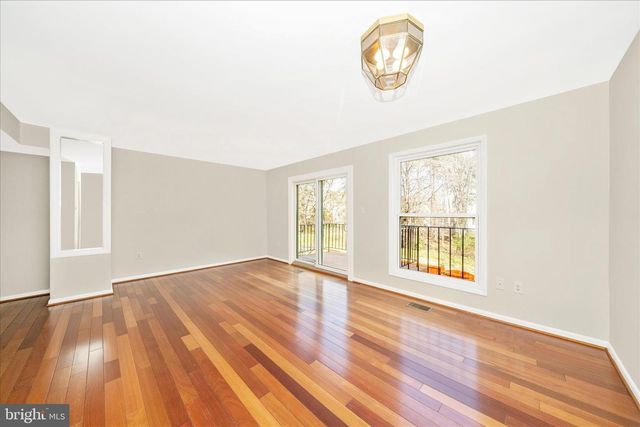 55 TIMBER ROCK RD, Gaithersburg, MD 20878