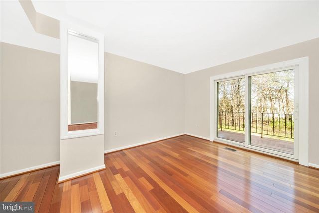 55 TIMBER ROCK RD, Gaithersburg, MD 20878