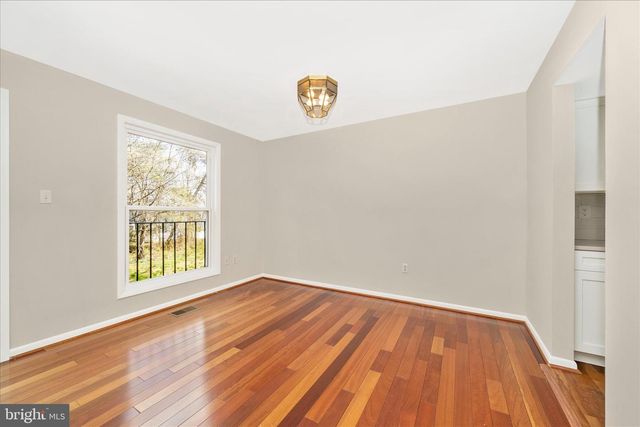 55 TIMBER ROCK RD, Gaithersburg, MD 20878