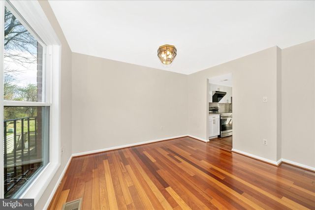 55 TIMBER ROCK RD, Gaithersburg, MD 20878