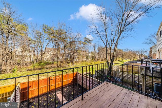 55 TIMBER ROCK RD, Gaithersburg, MD 20878