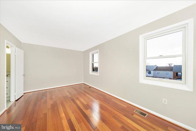 55 TIMBER ROCK RD, Gaithersburg, MD 20878