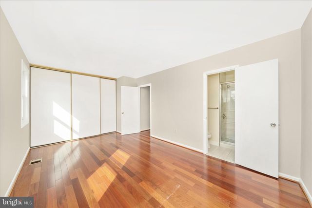 55 TIMBER ROCK RD, Gaithersburg, MD 20878