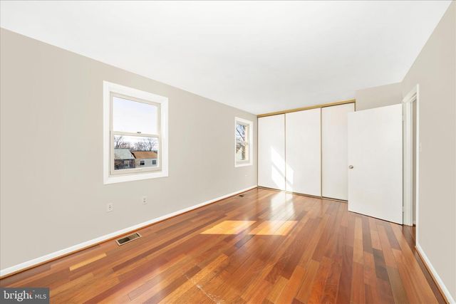 55 TIMBER ROCK RD, Gaithersburg, MD 20878