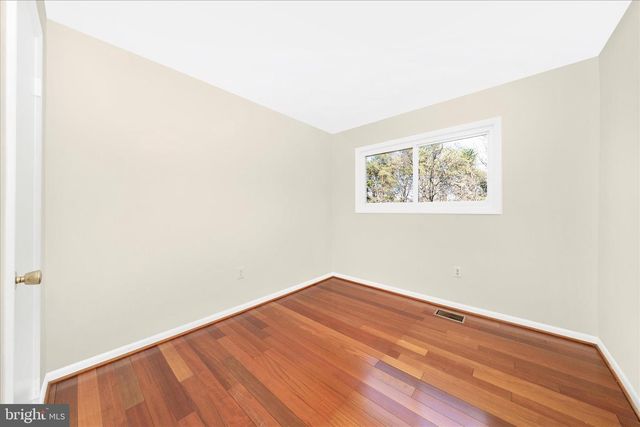 55 TIMBER ROCK RD, Gaithersburg, MD 20878