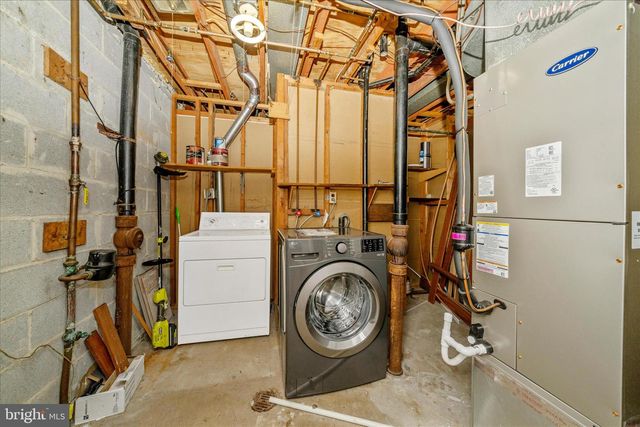 55 TIMBER ROCK RD, Gaithersburg, MD 20878