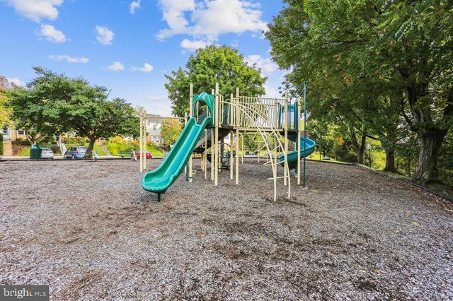 55 TIMBER ROCK RD, Gaithersburg, MD 20878