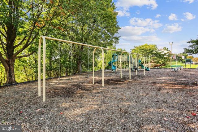 55 TIMBER ROCK RD, Gaithersburg, MD 20878