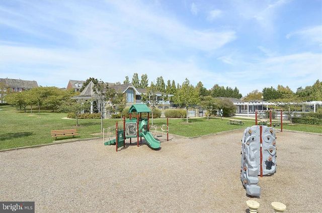 55 TIMBER ROCK RD, Gaithersburg, MD 20878