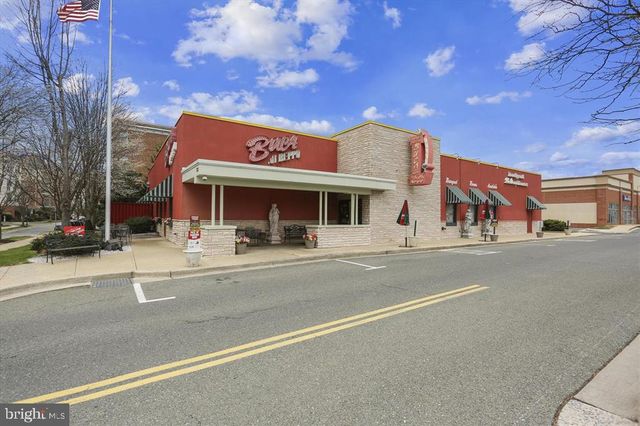 55 TIMBER ROCK RD, Gaithersburg, MD 20878