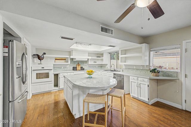 15046 N 20TH Street, Phoenix, AZ 85022