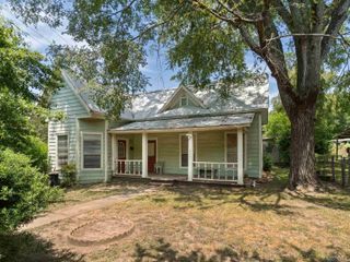475 W DEPOT STREET, Avinger, TX 75630
