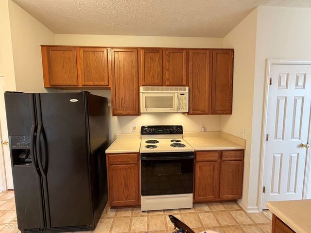 5506 Wilder Way, Indianapolis, IN 46216